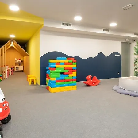 Blue Horizon Ii - 50 M Of The By Rentmonkey Апартаменты Реваль